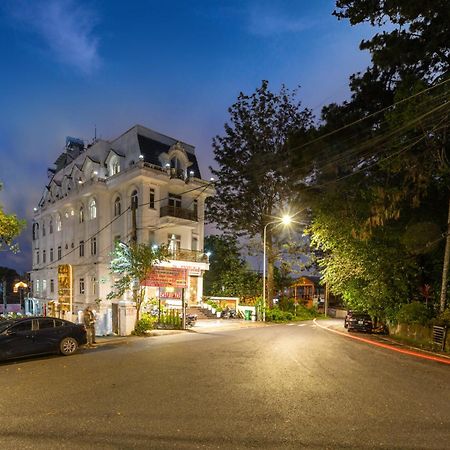 Be U Hotel City View Dalat Exterior foto